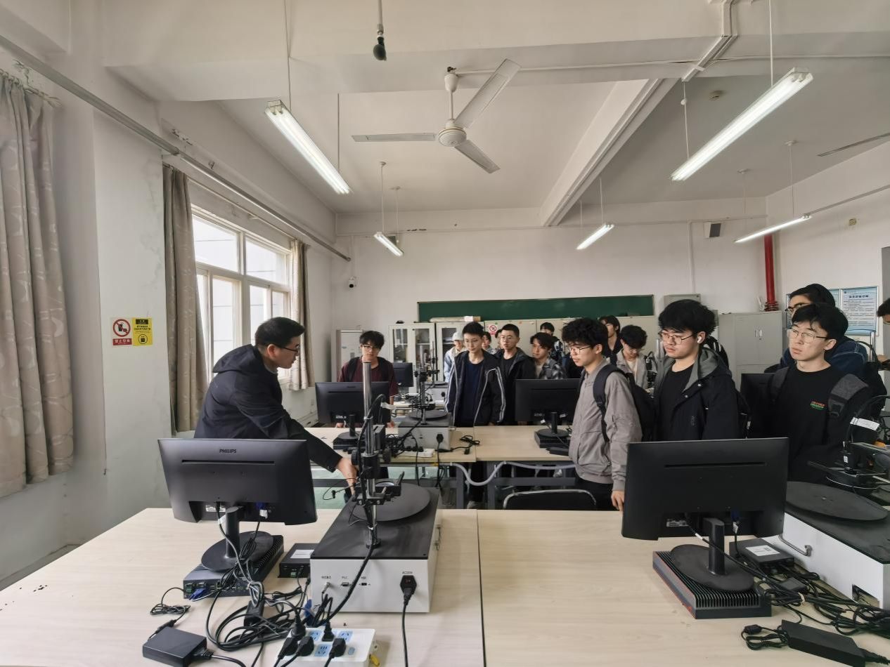 a1615f50afb405ddd87a2ff2b7af4b17(1)